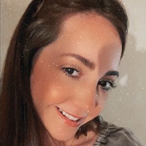 Meet your Posher, Cheryl